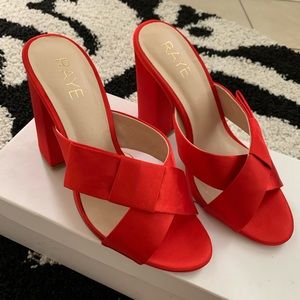 CHERRY RED MULES 🌹